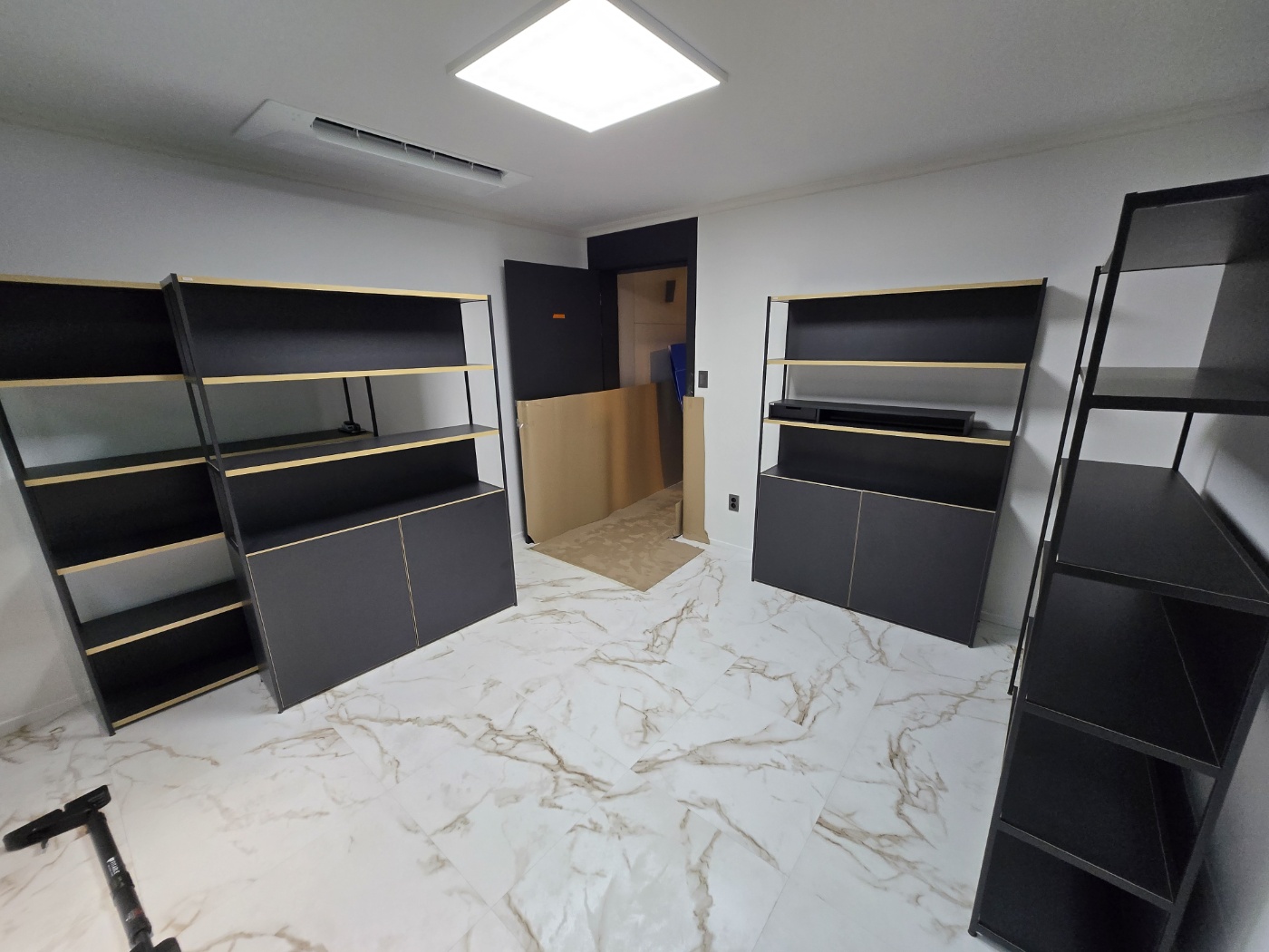 처음 이사라 막막했는데, 덕분에 하나도 어렵지 않았어요.